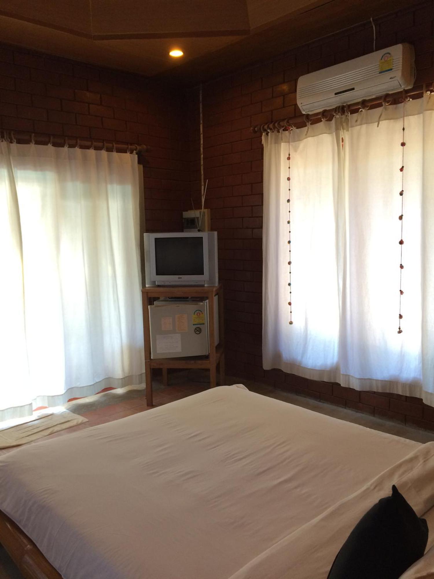 Rachavadee Bankrut Resort Phòng bức ảnh